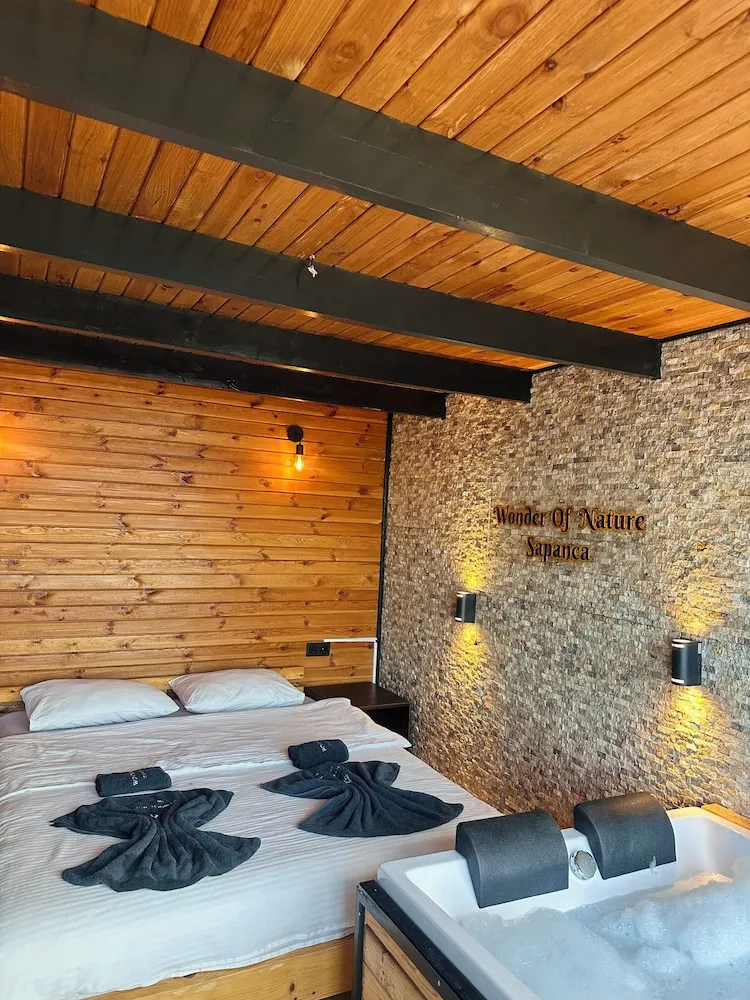 Superior Bungalov, Göl Manzaralı
