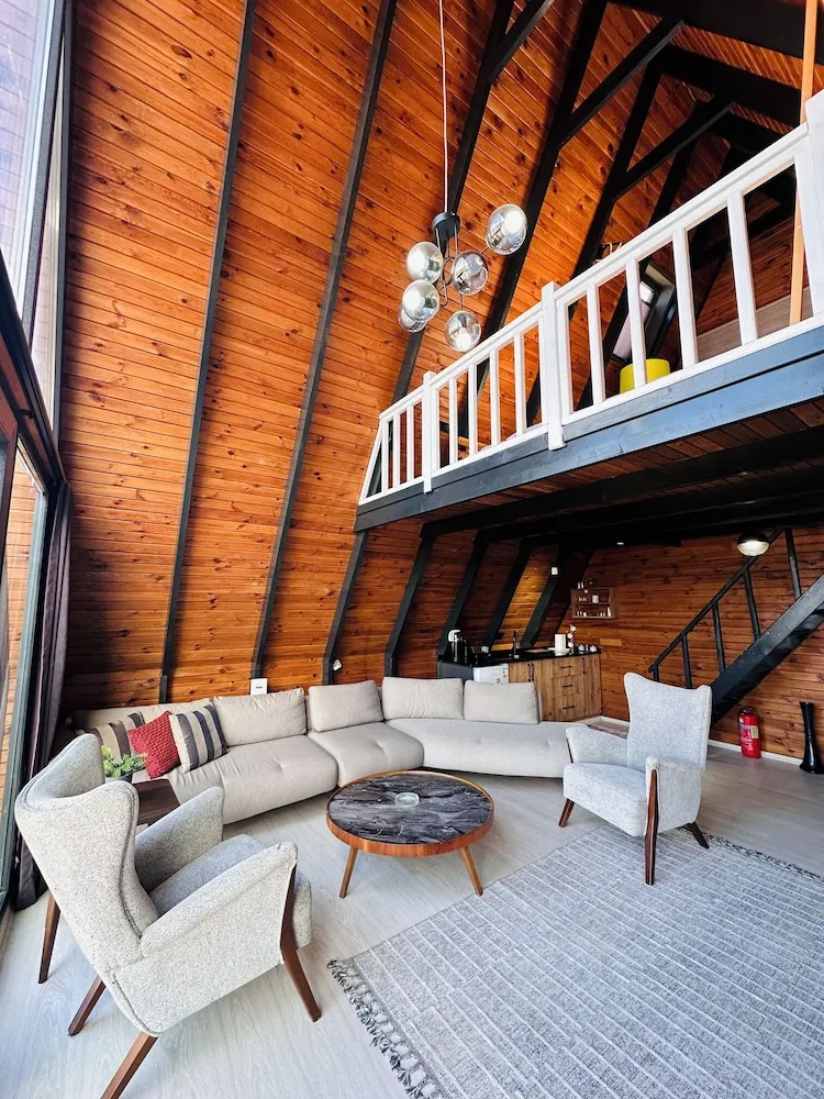 Superior Bungalov, Göl Manzaralı