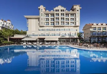 Sultan of Side - Her Şey Dâhil