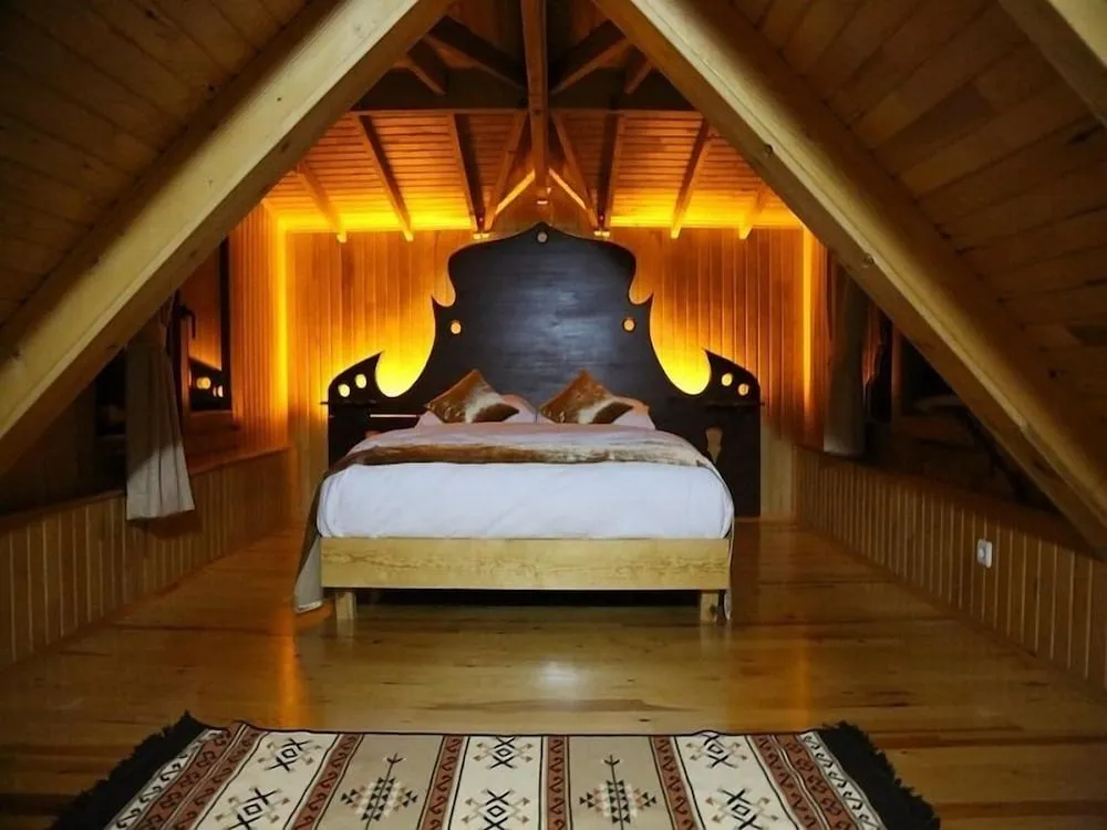 Deluxe Bungalov, Bahçe Manzaralı