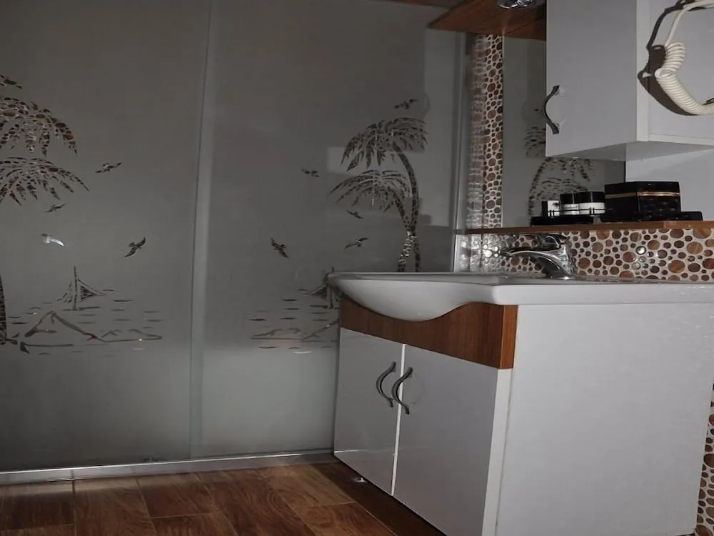 Deluxe Bungalov, Bahçe Manzaralı