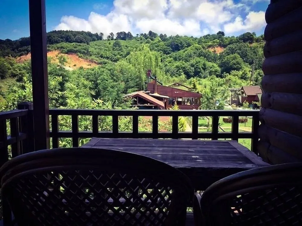 Deluxe Bungalov, Bahçe Manzaralı