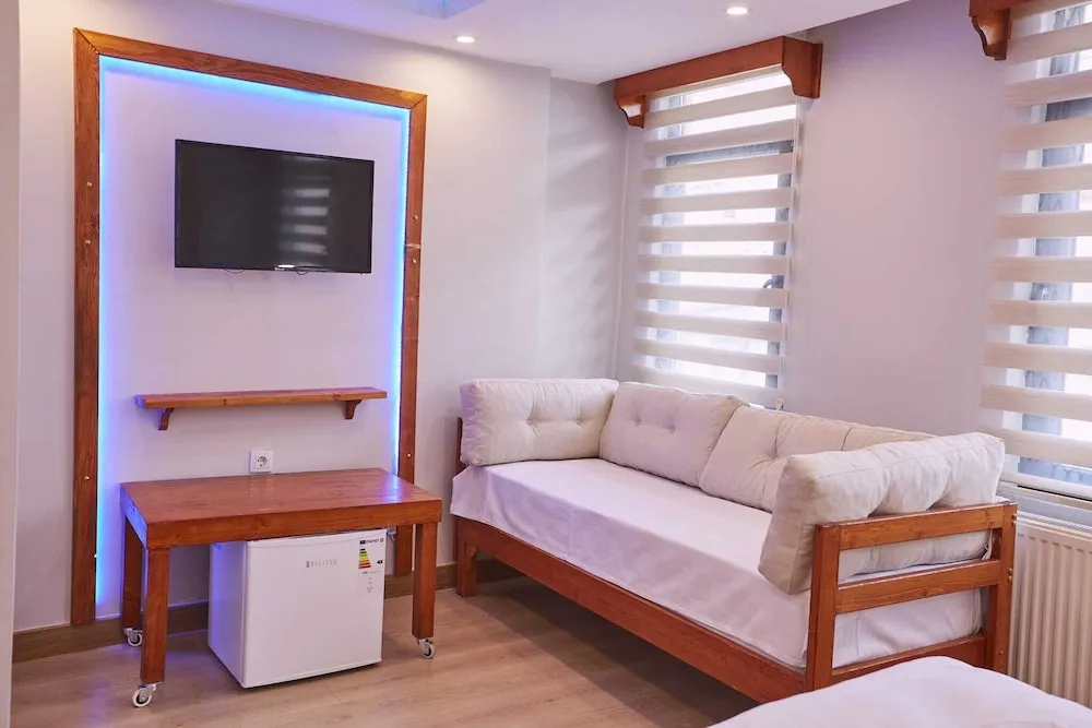 Deluxe Büyük Yataklı Tek Kişilik Oda, Şehir Manzaralı