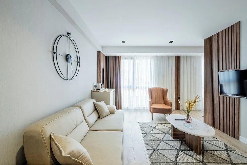 Jakuzi Suit Room with Balcony