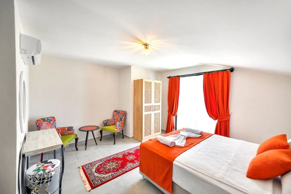 Villa, Kişiye Özel Havuzlu, Havuz Manzaralı