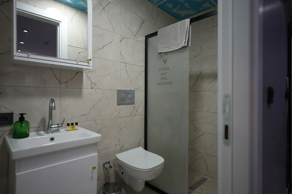 Deluxe Tek Büyük Yataklı Oda, Küvet