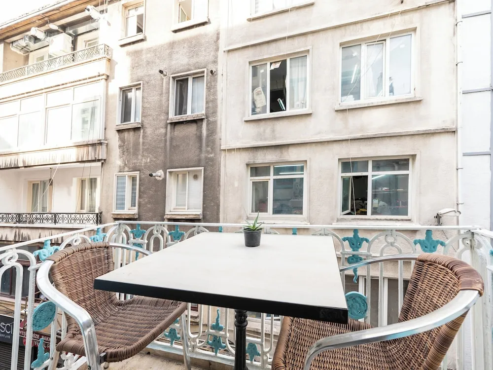 Deluxe Üç Kişilik Oda, Şehir Manzaralı
