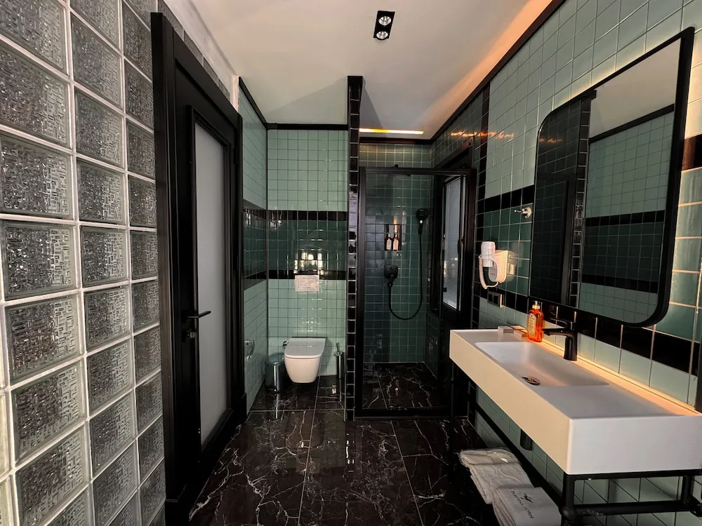 Deluxe Oda, Balkon, Deniz Manzaralı