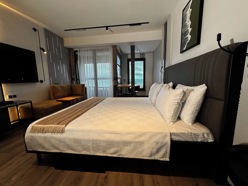 Business Oda, Deniz Manzaralı