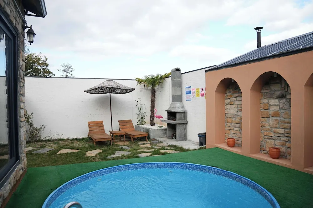 Standard Bungalov, Bahçe Manzaralı