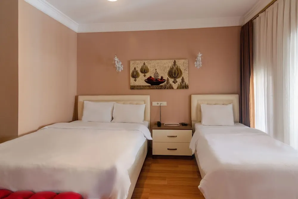 Luxury Üç Kişilik Oda