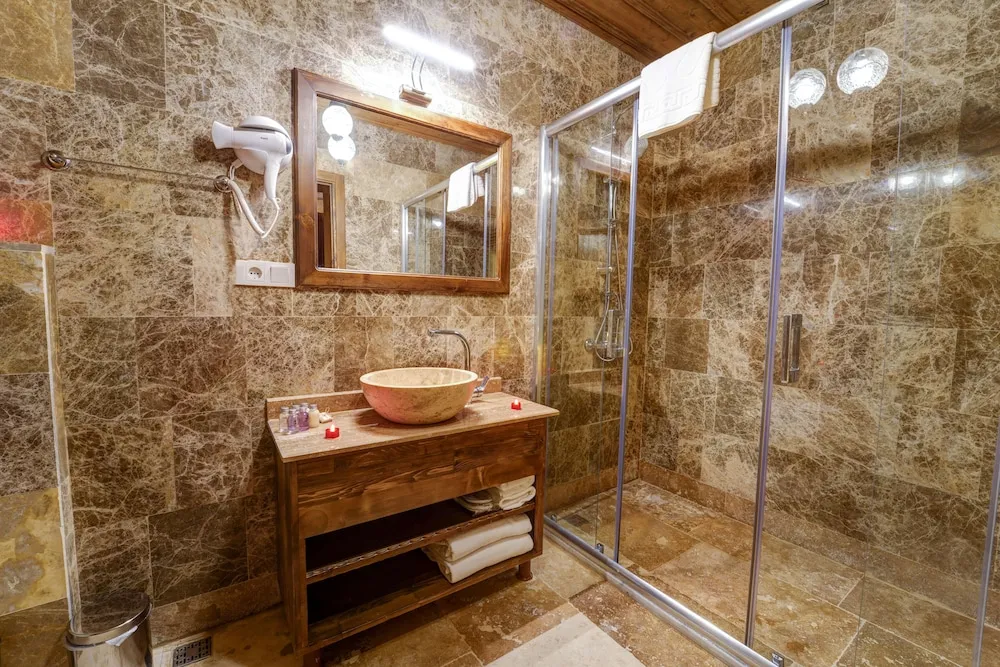 Romantic Süit, Sıcak Su Küveti, Vadi Manzaralı