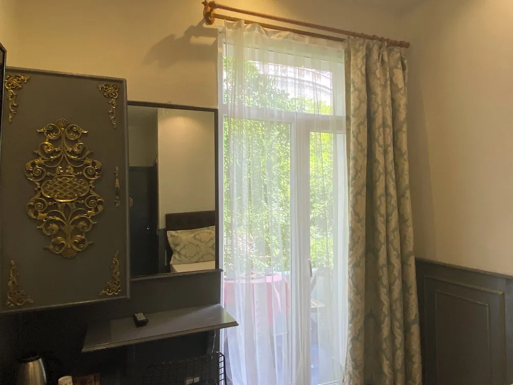 Deluxe Stüdyo Süit, Balkon