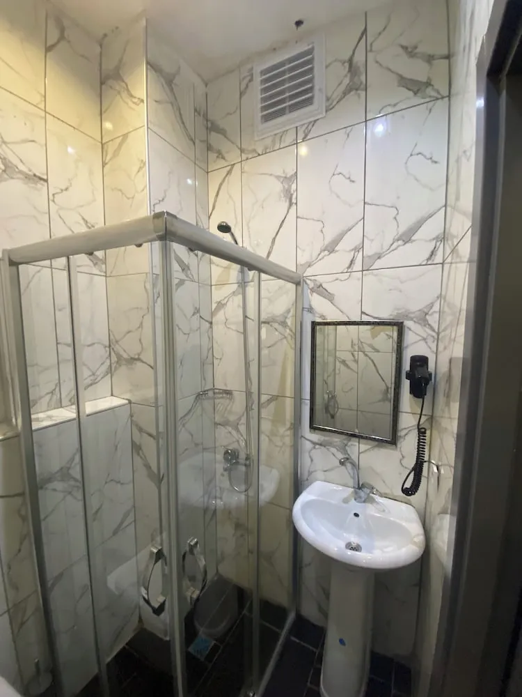 Deluxe Stüdyo Süit, Balkon