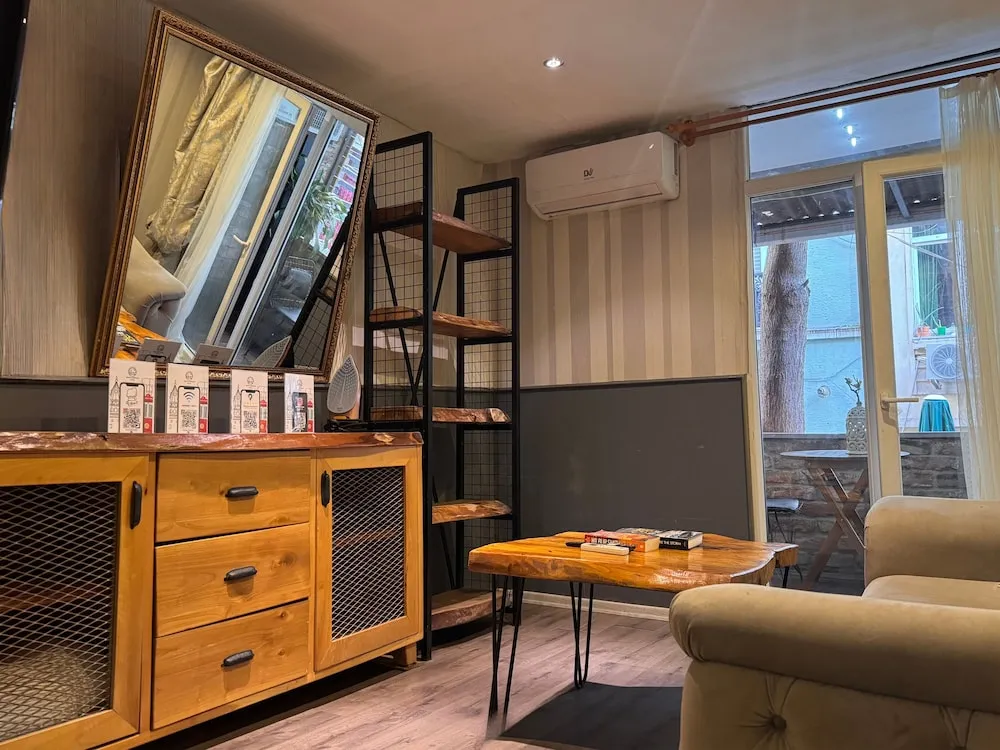 Deluxe Stüdyo Süit, Balkon