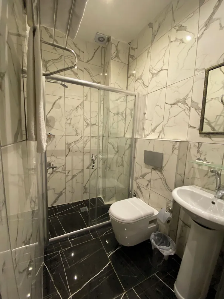 Economy Oda, Sigara İçilebilir, Özel Banyo