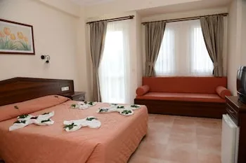 Karbel Beach Hotel