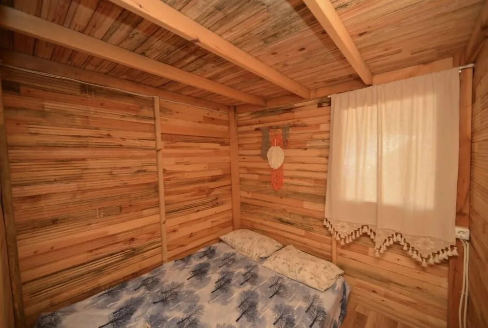 Basic Bungalov
