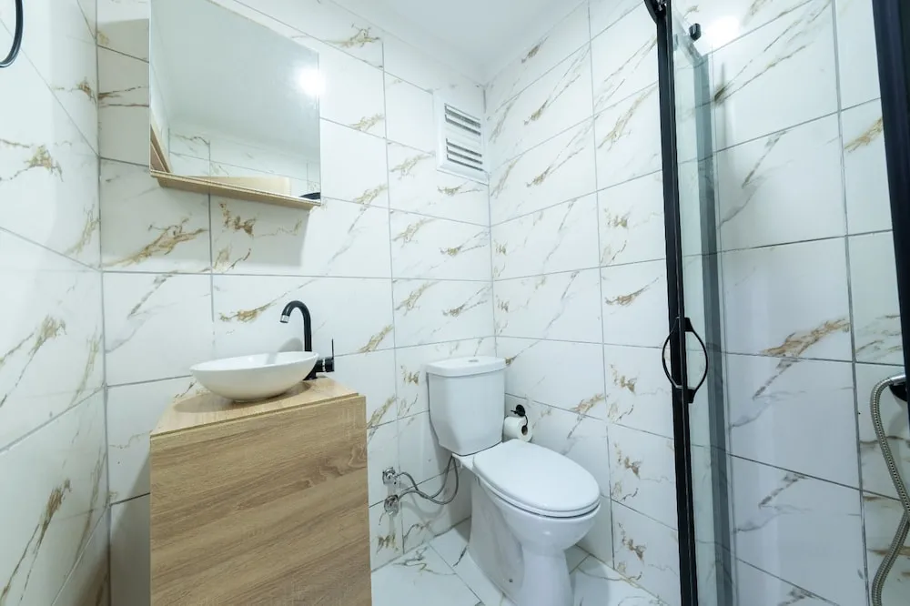 Comfort Üç Kişilik Oda, Şehir Manzaralı