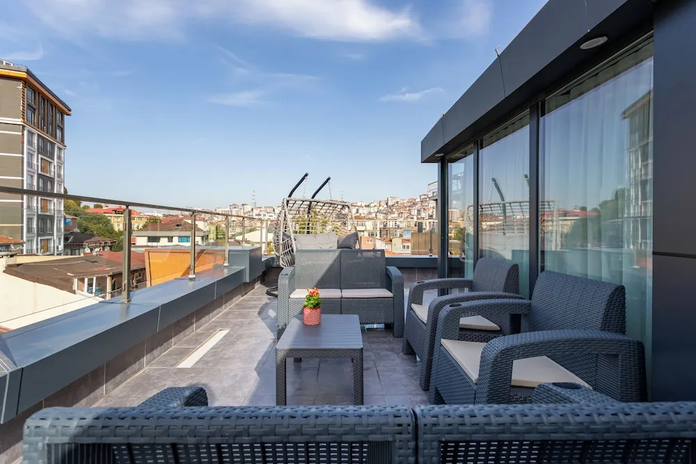 Deluxe Çatı Katı (Loft), Şehir Manzaralı