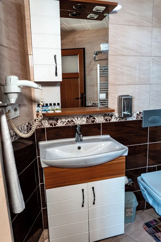 Deluxe Üç Kişilik Oda, Deniz Manzaralı