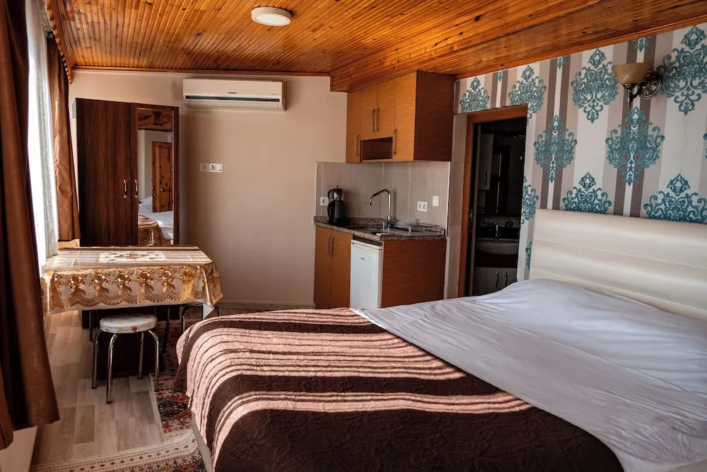 Deluxe Üç Kişilik Oda, Deniz Manzaralı