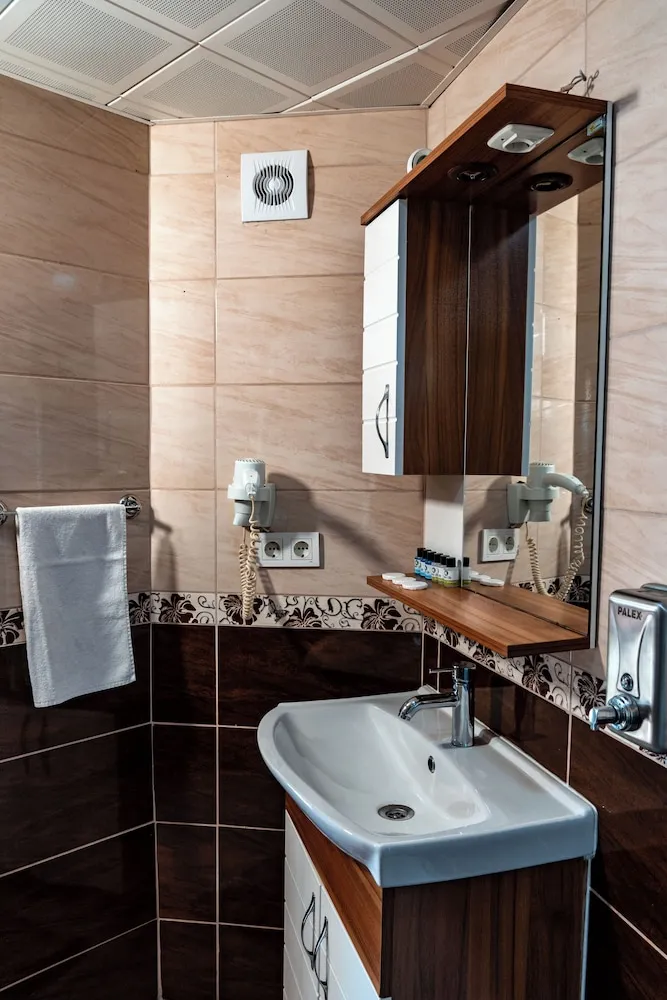 Deluxe Üç Kişilik Oda, Deniz Manzaralı