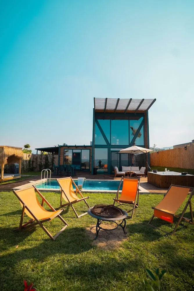 Luxury Villa, 2 Yatak Odası, Göl Manzaralı