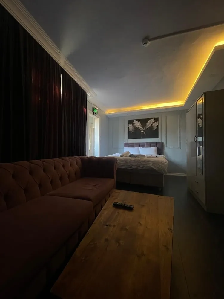 Deluxe Tek Büyük veya İki Ayrı Yataklı Oda