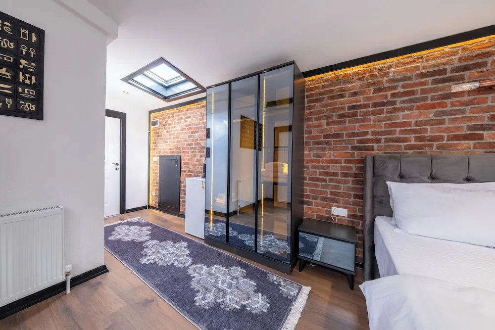 Romantic Stüdyo Süit, 1 Büyük (Queen) Boy Yatak ve Çekyat, Sıcak Su Küveti, Executive Katı