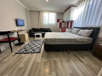 Home Life Hotel Residence