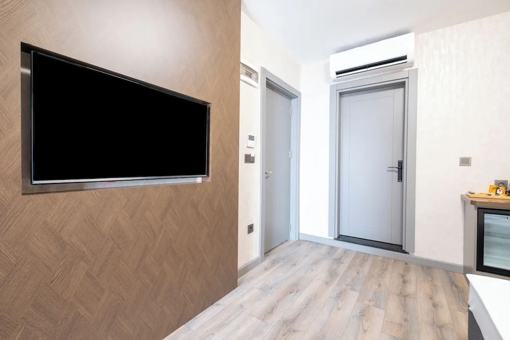 Deluxe Dört Kişilik Oda, Deniz Manzaralı