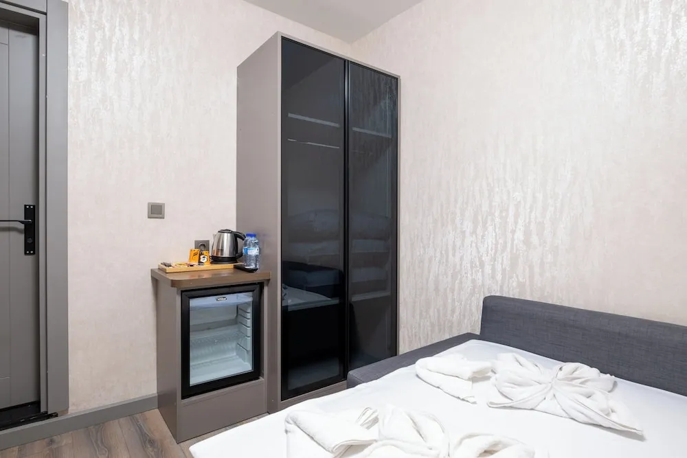Deluxe Dört Kişilik Oda, Deniz Manzaralı