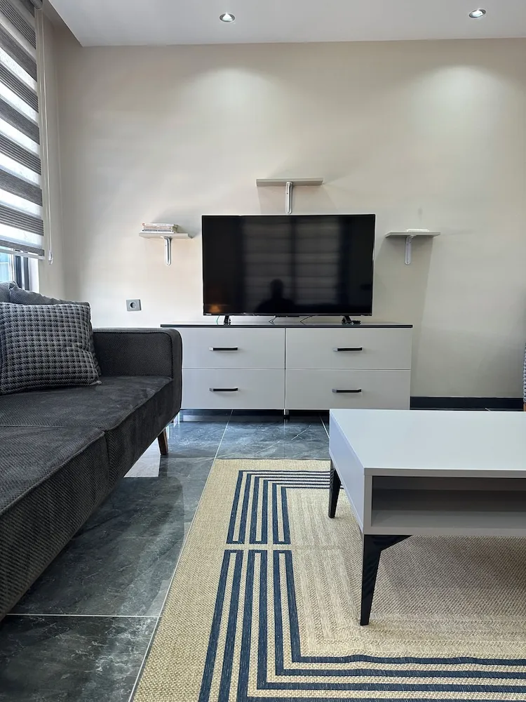 Apart Daire, Balkon, Bahçe Manzaralı