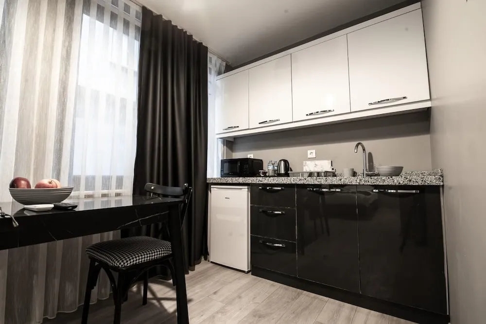 Deluxe Üç Kişilik Oda, Şehir Manzaralı