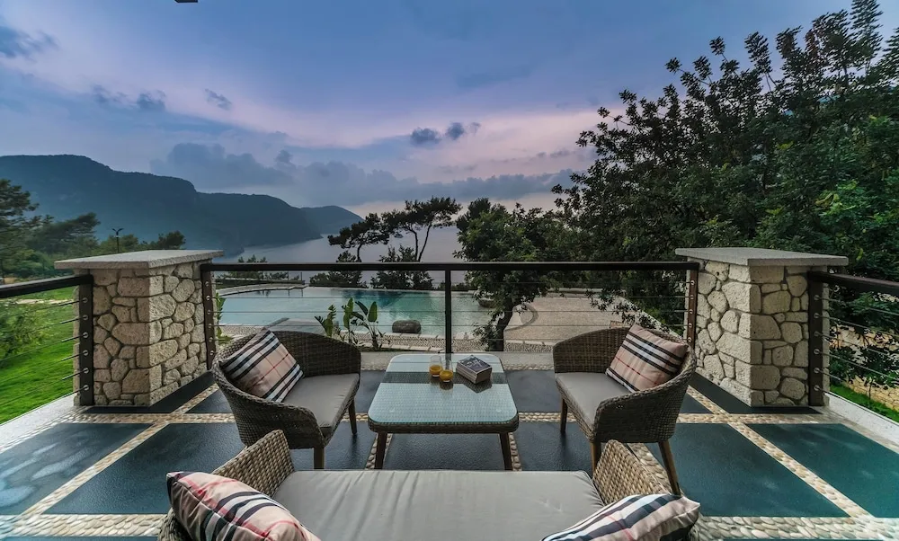 Luxury Villa, Deniz Manzaralı, Denize Sıfır