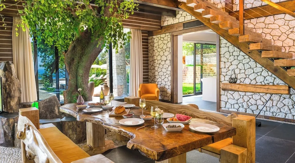 Luxury Villa, Deniz Manzaralı, Denize Sıfır