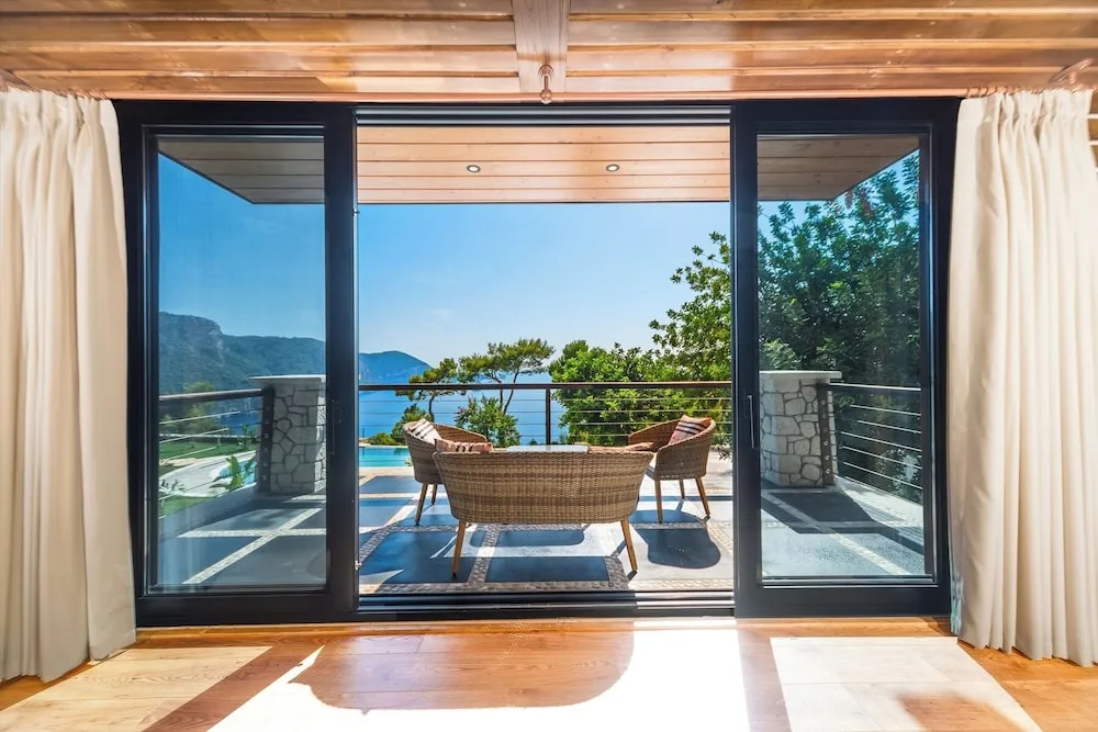 Luxury Villa, Deniz Manzaralı, Denize Sıfır