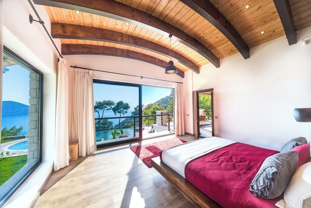 Luxury Villa, Deniz Manzaralı, Denize Sıfır