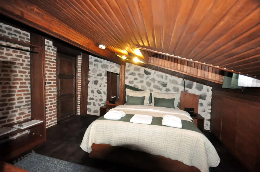 Comfort Çatı Katı Süiti (Penthouse), Göl Manzaralı