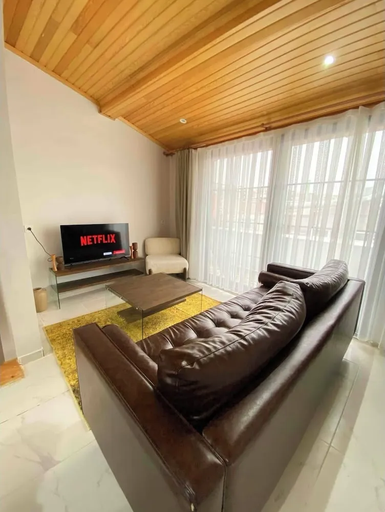 Deluxe Apart Daire, Şehir Manzaralı