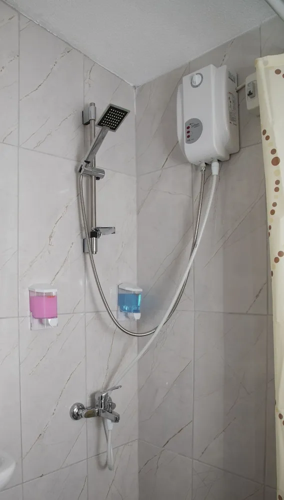 Basic İki Ayrı Yataklı Oda