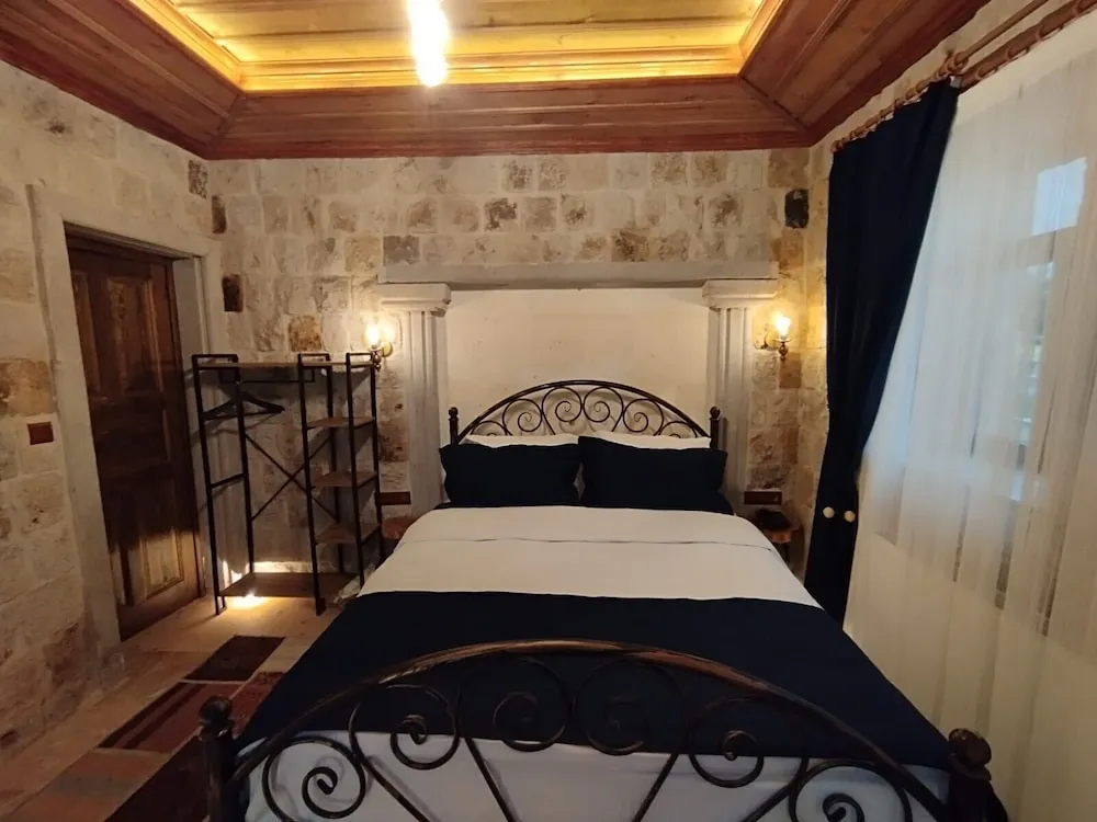 Comfort Süit, Avlu Manzaralı