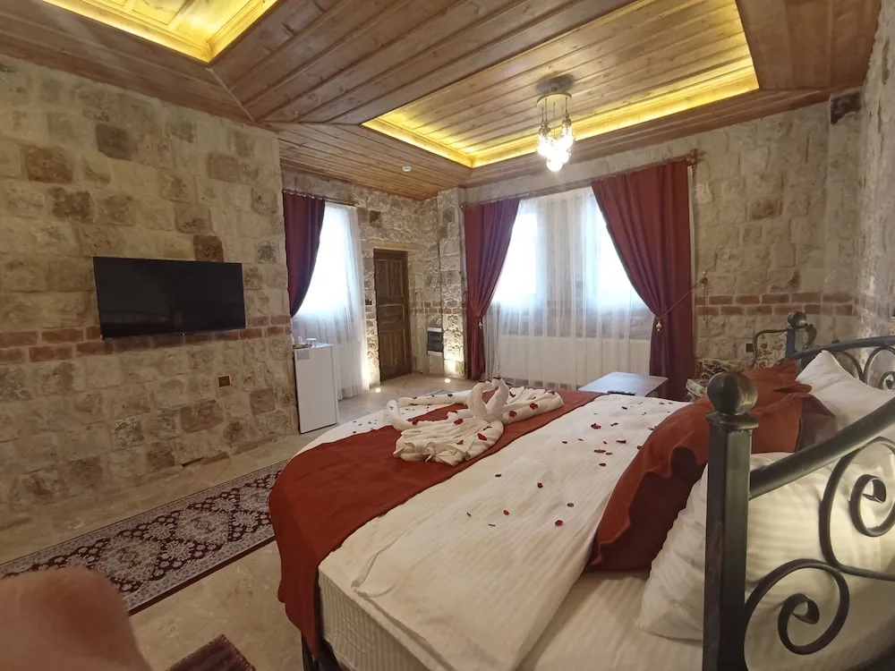 Comfort Süit, Avlu Manzaralı