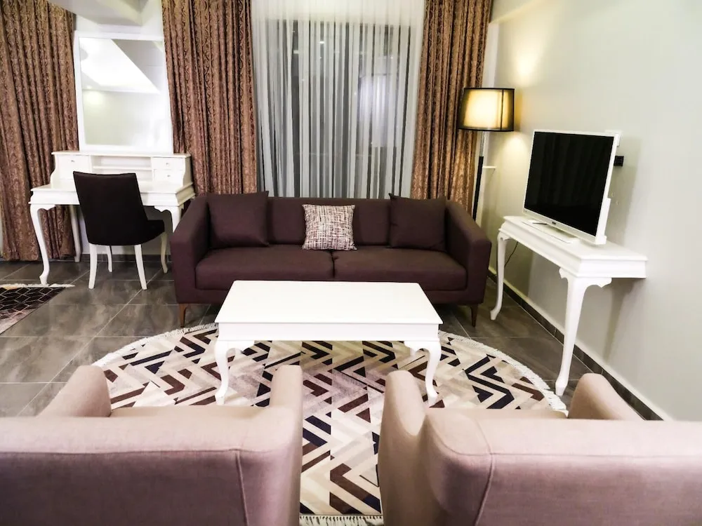 Süit, Balkon, Deniz Manzaralı
