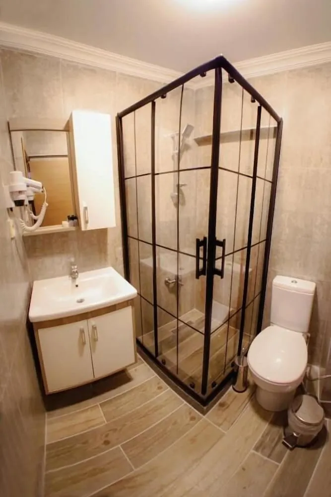 Standard Oda, Balkon, Bahçe Manzaralı