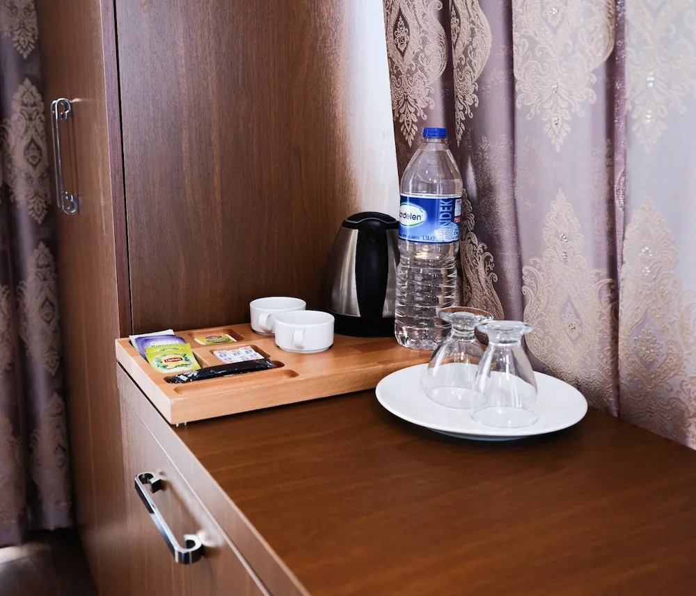 Standard İki Ayrı Yataklı Oda, Balkon, Kısmi Deniz Manzaralı