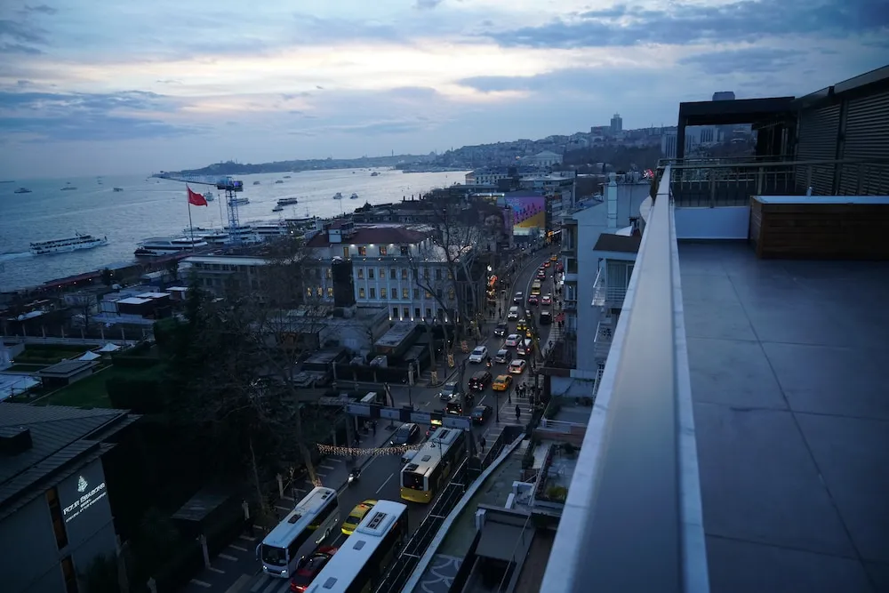 Luxury Çatı Katı Süiti (Penthouse)