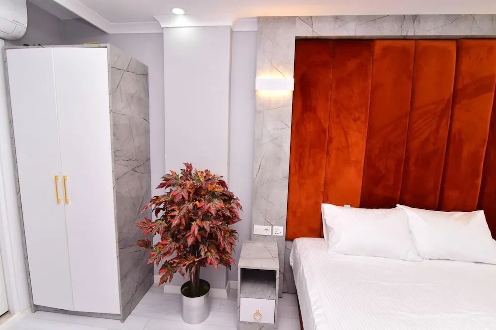 Deluxe Tek Büyük Yataklı Oda, Deniz Manzaralı