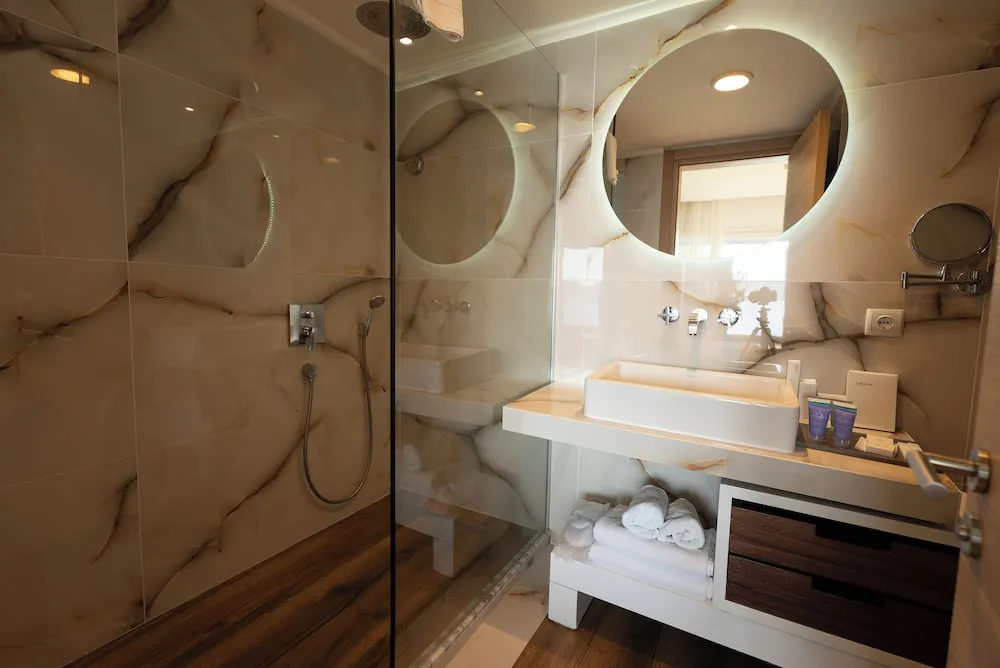 Comfort Room, Balcony, Sea View -Wellbeing program